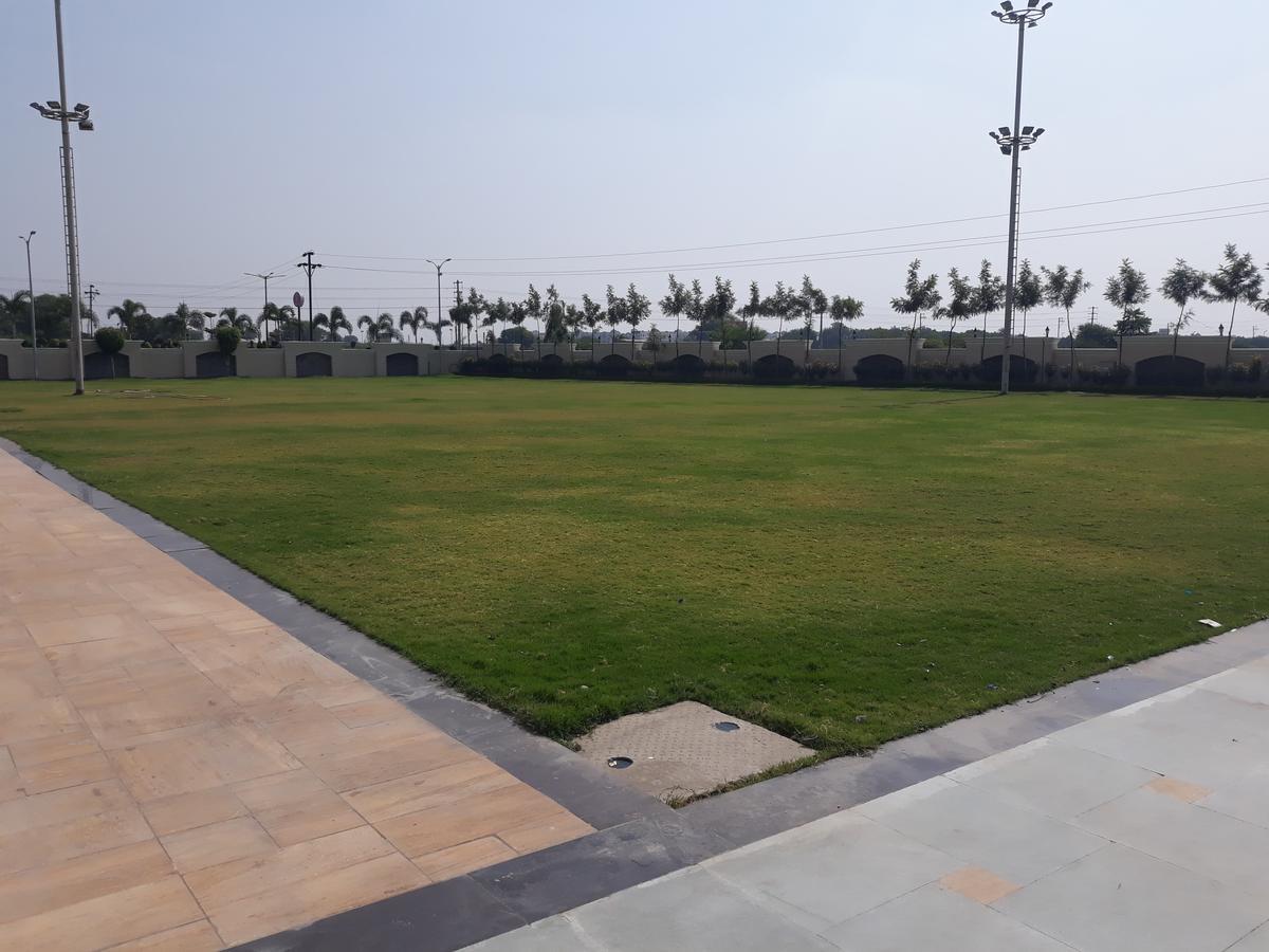 Regenta Central Indore Ngoại thất bức ảnh