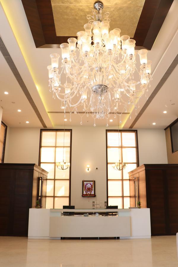 Regenta Central Indore Ngoại thất bức ảnh