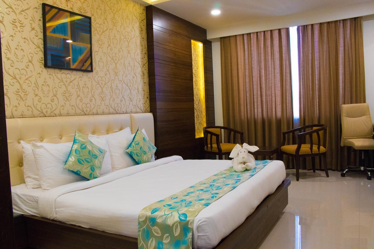 Regenta Central Indore Ngoại thất bức ảnh