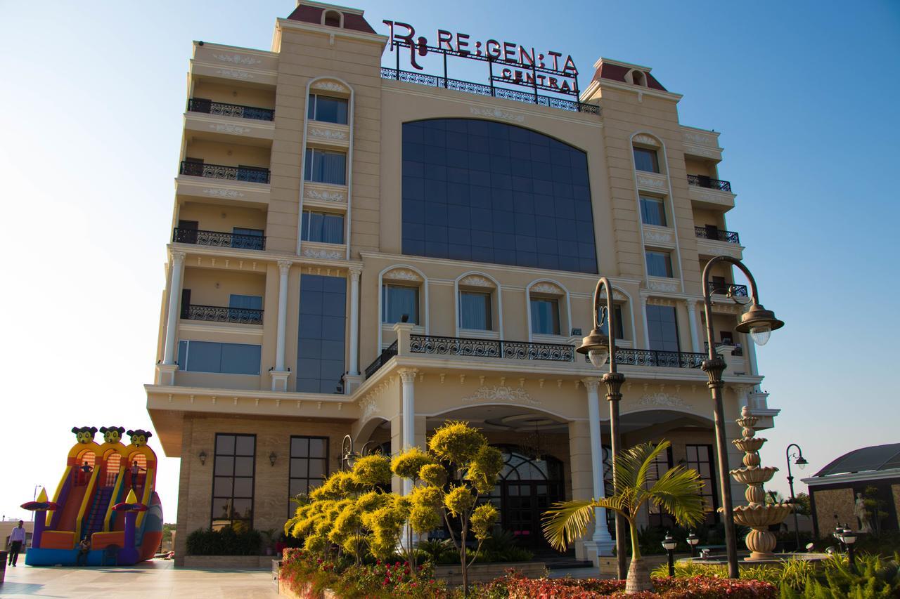 Regenta Central Indore Ngoại thất bức ảnh
