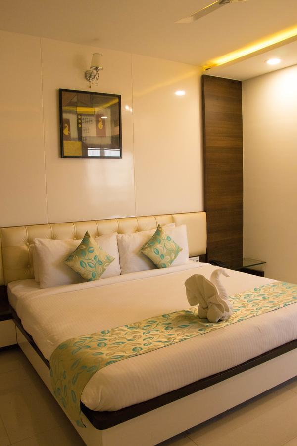 Regenta Central Indore Ngoại thất bức ảnh